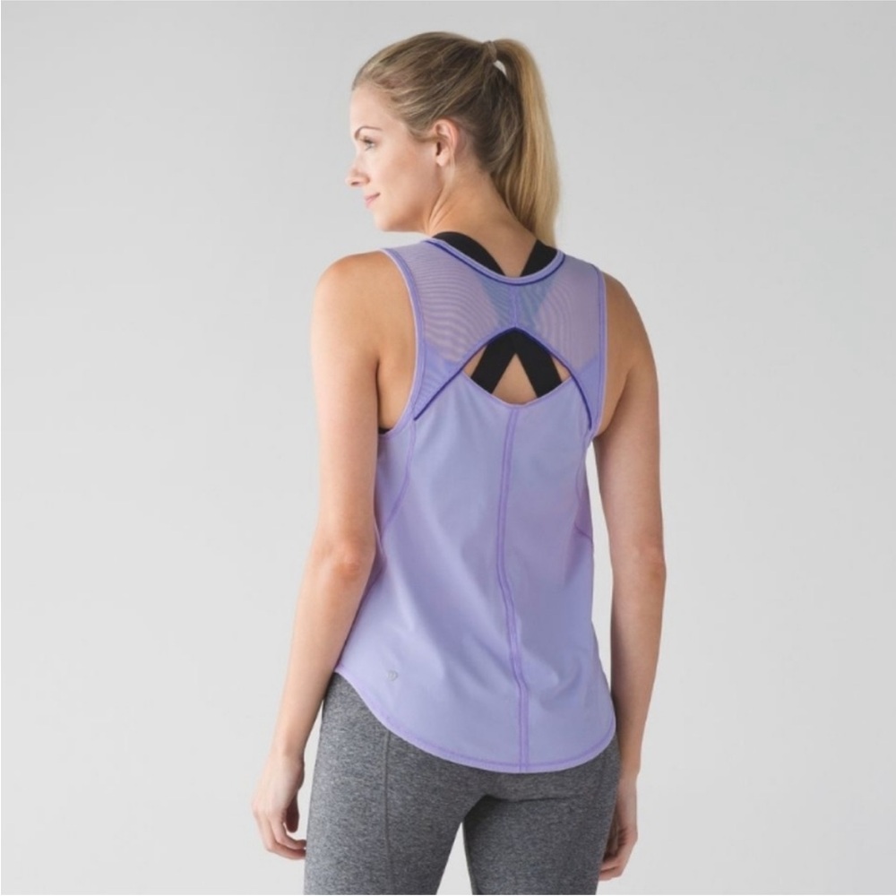 Lululemon Sculpt Tank Top Lilac Purple Keyhole Cutout Back Mesh Shoulder